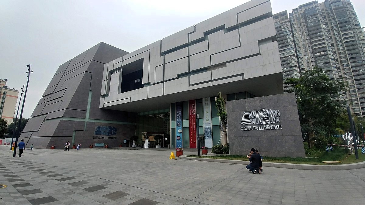 南山科技文化之旅:深圳创新之心终极指南(深圳南山京峰酒店出发)